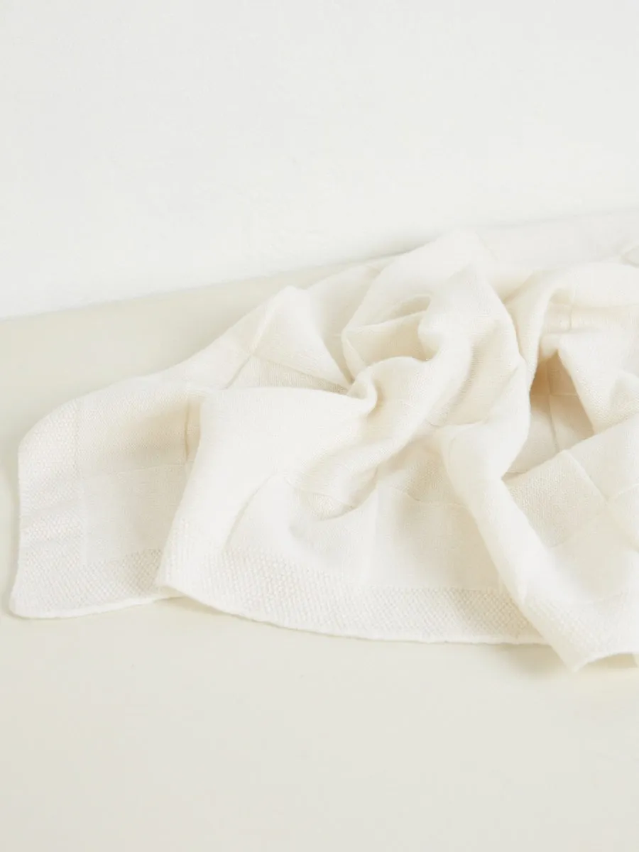 Basketweave Blanket | Warm White