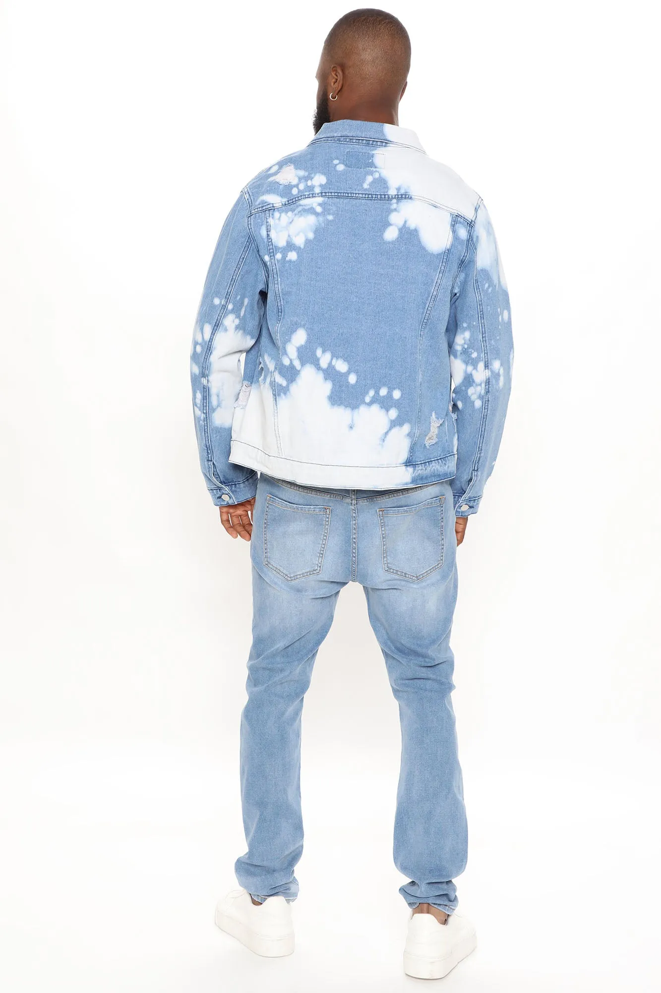 Bleach Wash Denim Trucker Jacket - Medium Wash