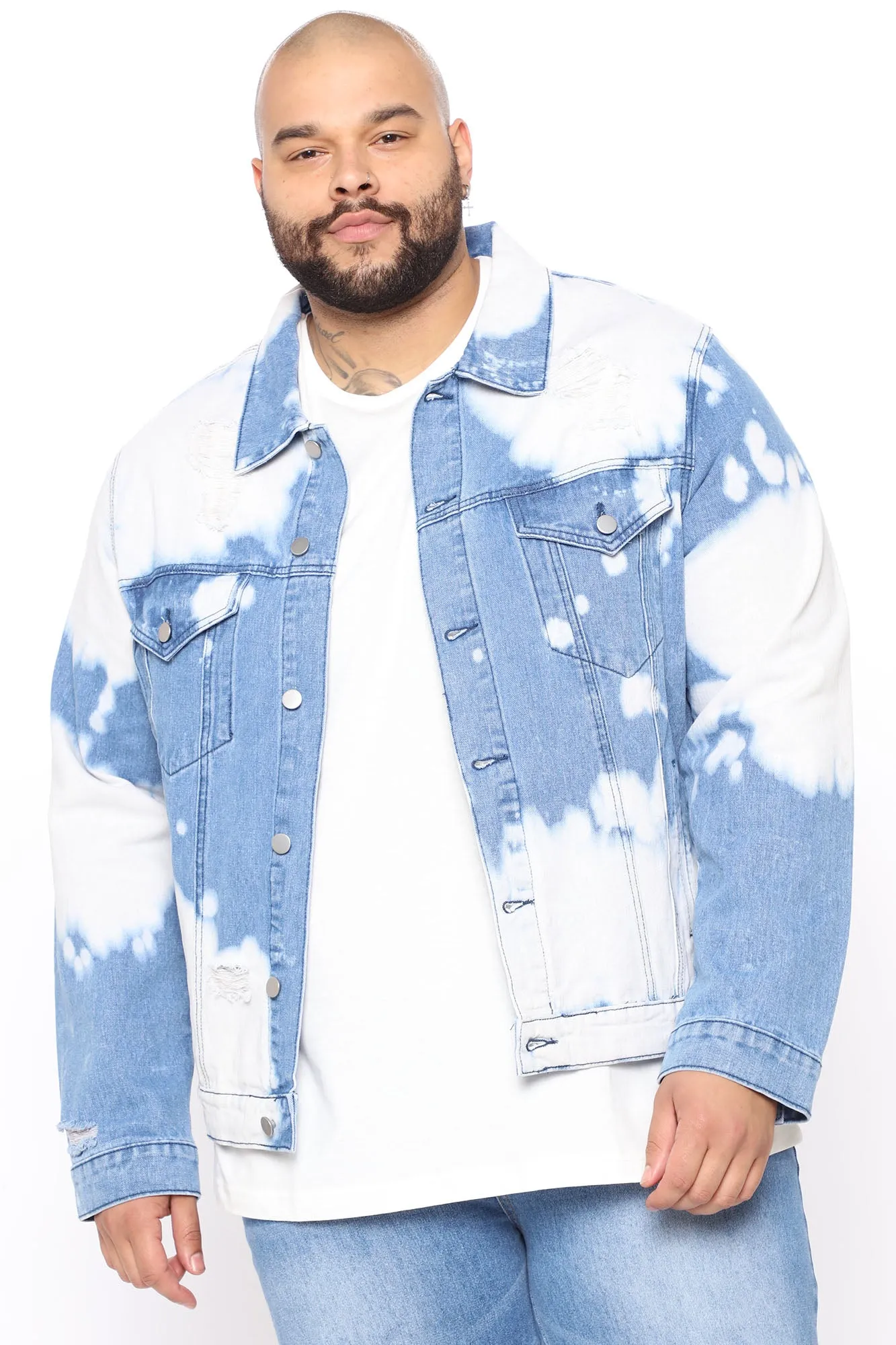 Bleach Wash Denim Trucker Jacket - Medium Wash