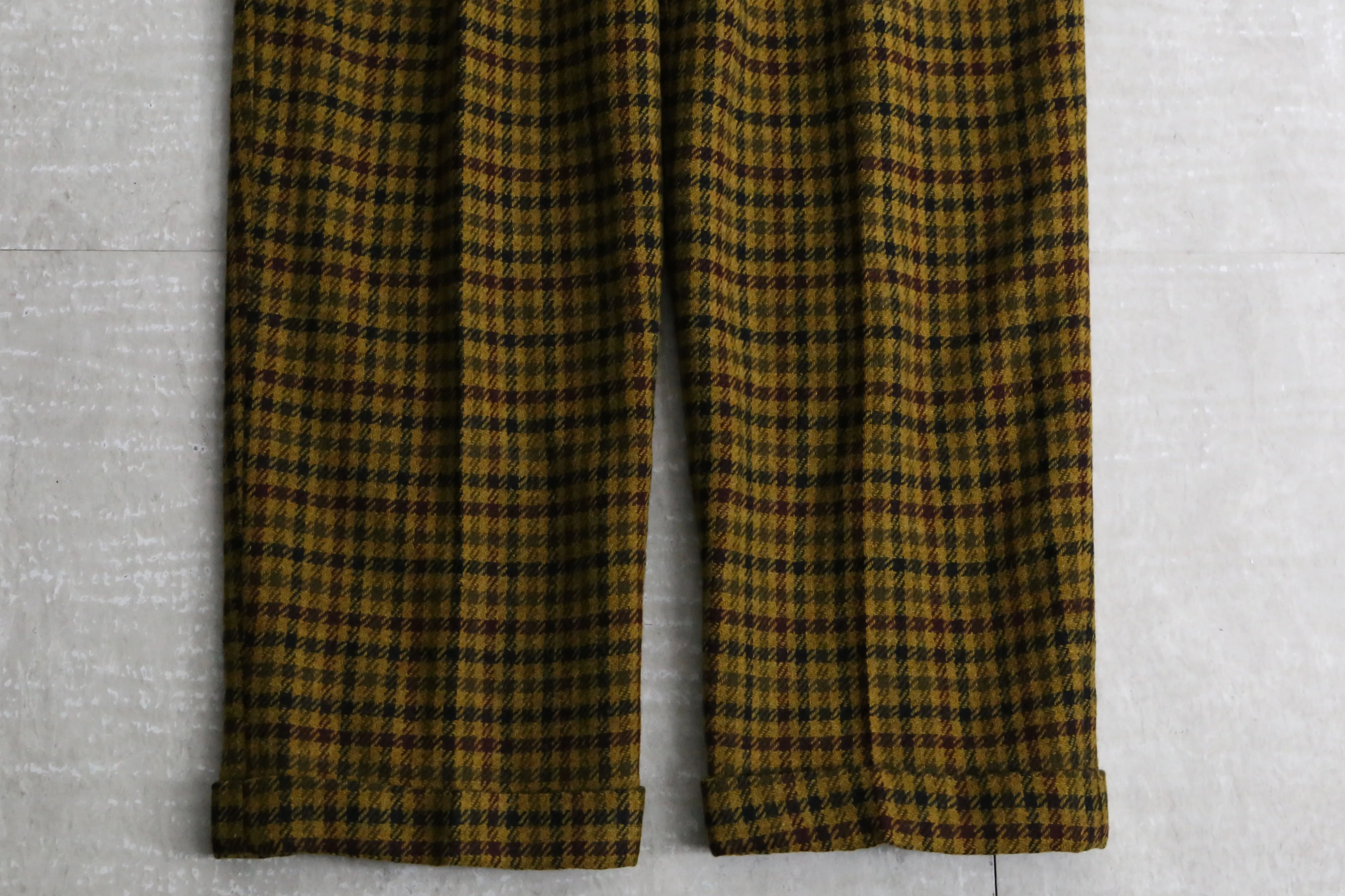 vintage warm tone total pattern double trousers